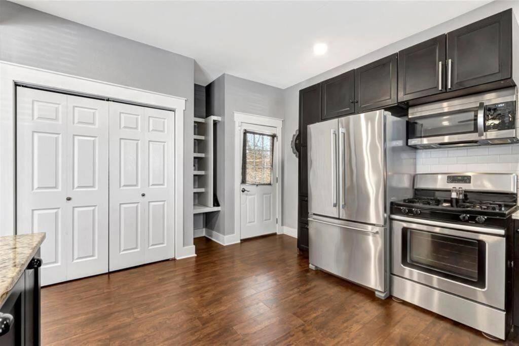 Vibrant Vacation Escape With Fast Wifi And King Bed Close To Downtown Houston! Exterior photo